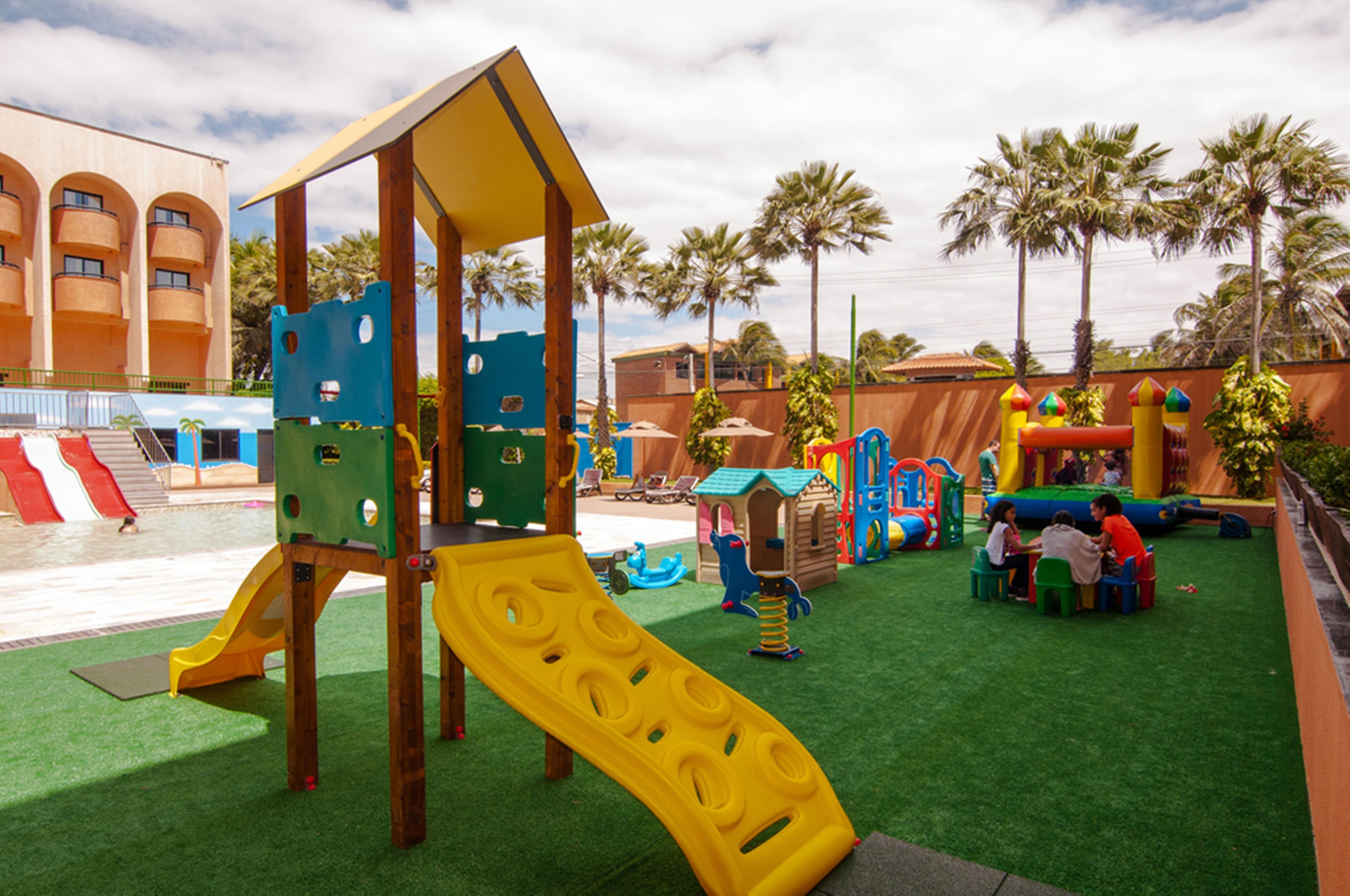 Vila Galé Fortaleza Esterno foto Playground at a hotel